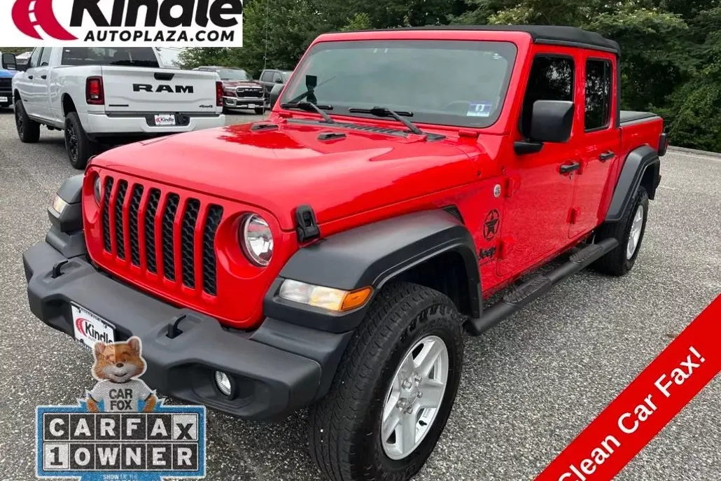 2020 Jeep Gladiator Sport photo 1