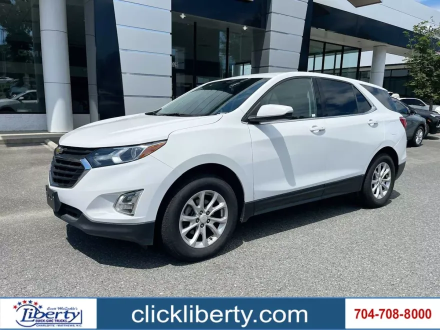 2018 Chevrolet Equinox LT photo 1