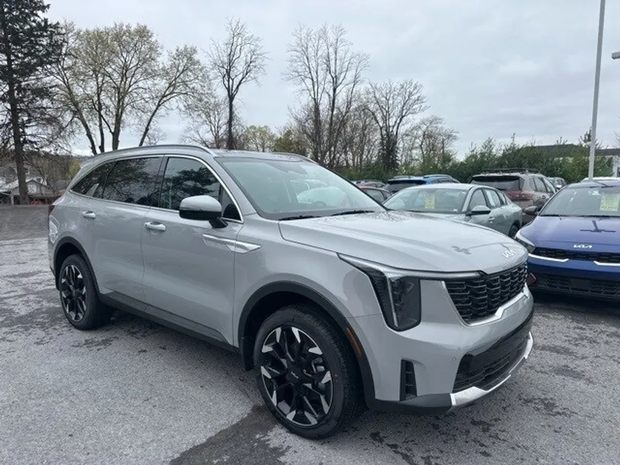 2025 Kia Sorento X-Line EX photo 1