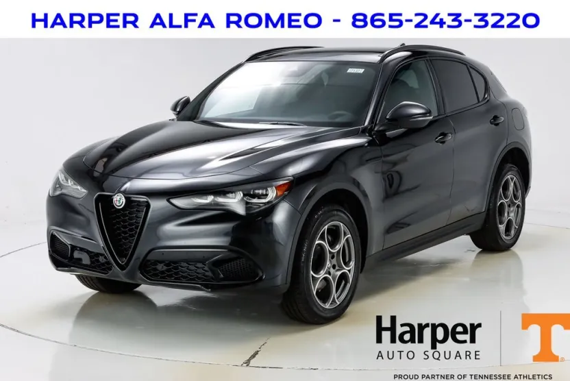 2025 Alfa Romeo Stelvio Sprint photo 1