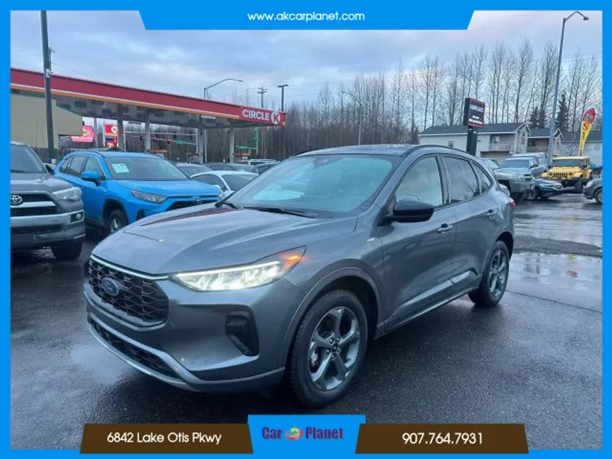 2023 Ford Escape photo 1
