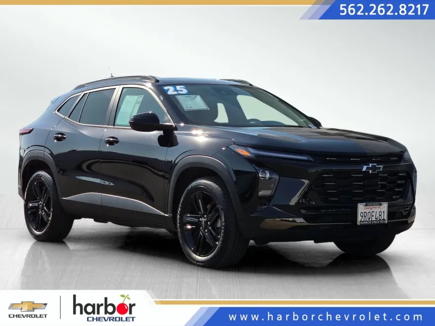 2025 Chevrolet Trax ACTIV photo 1