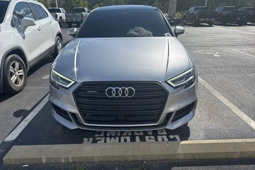 2020 Audi A3 2.0T Premium Plus photo 1