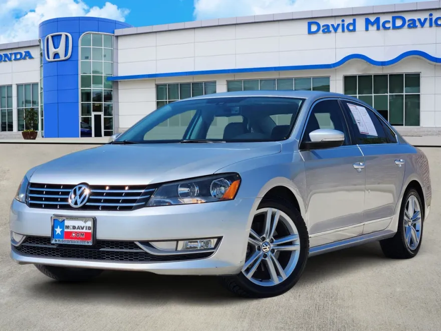 2014 Volkswagen Passat TDI SEL Premium photo 1
