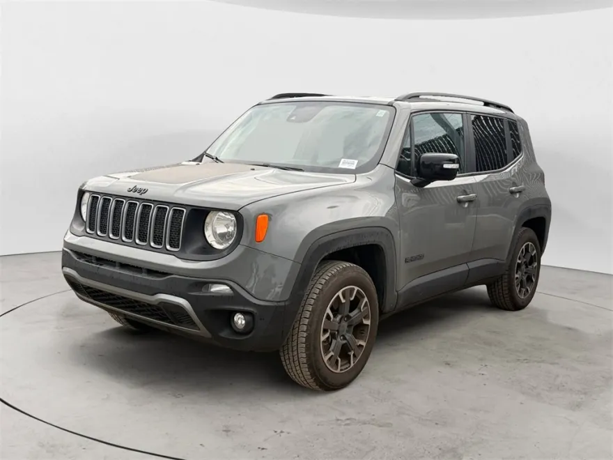2023 Jeep Renegade Latitude photo 1