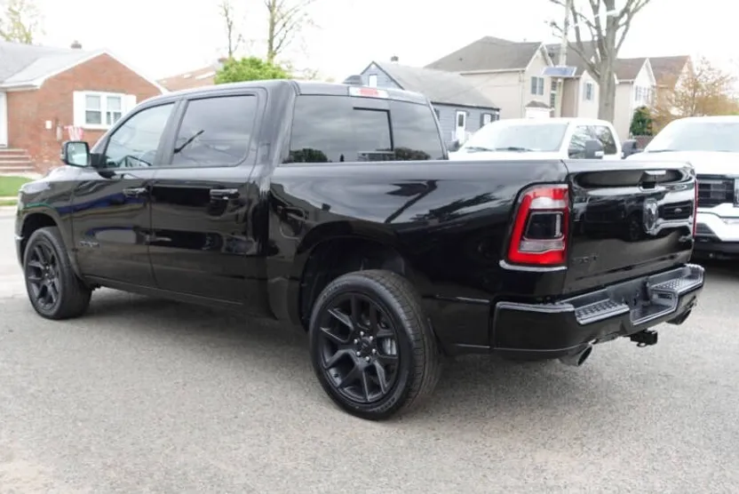 2023 Ram 1500 Sport photo 1