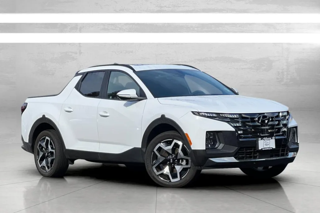 2024 Hyundai Santa Cruz Limited photo 1