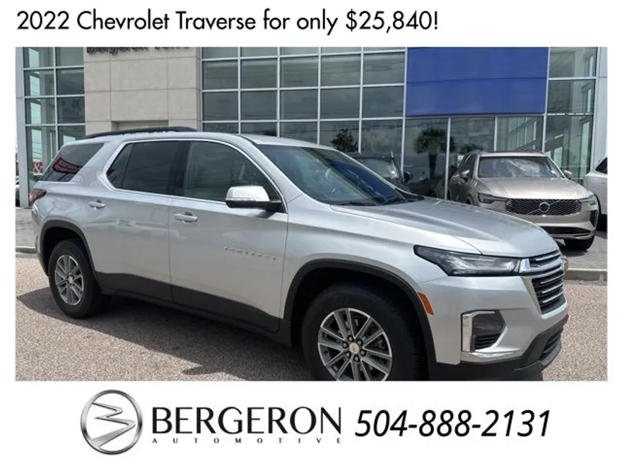 2022 Chevrolet Traverse photo 1