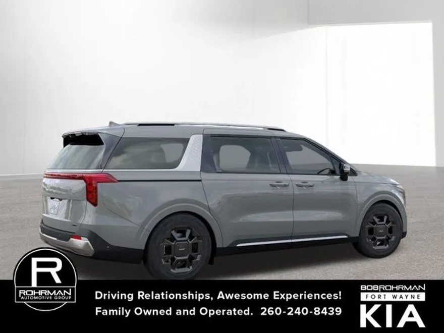 2026 Kia Carnival SX photo 1