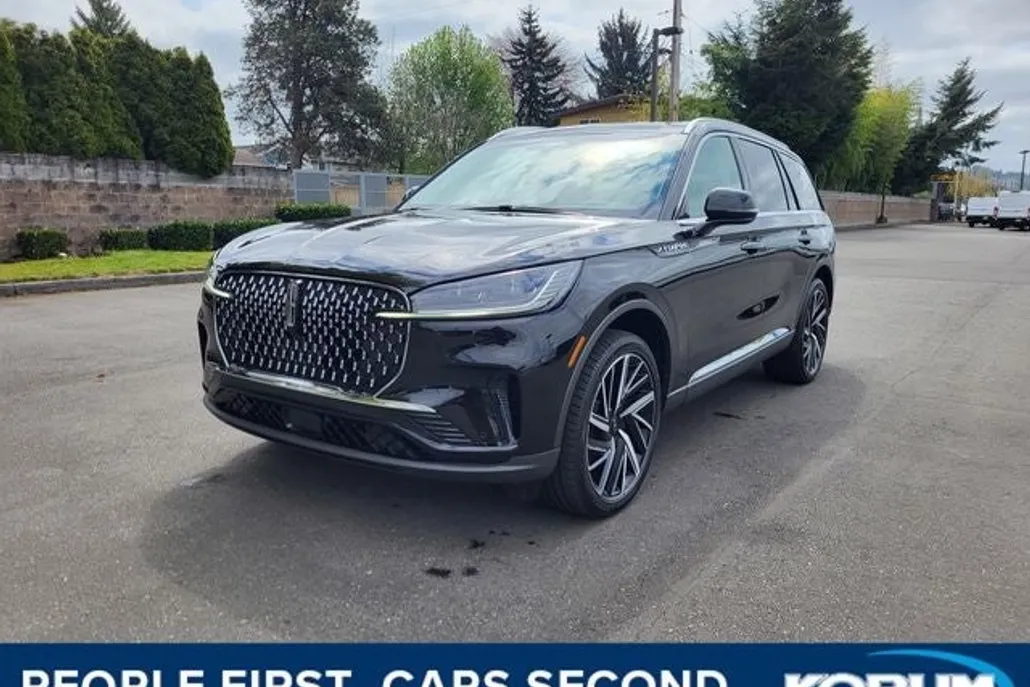2025 Lincoln Aviator Reserve photo 1