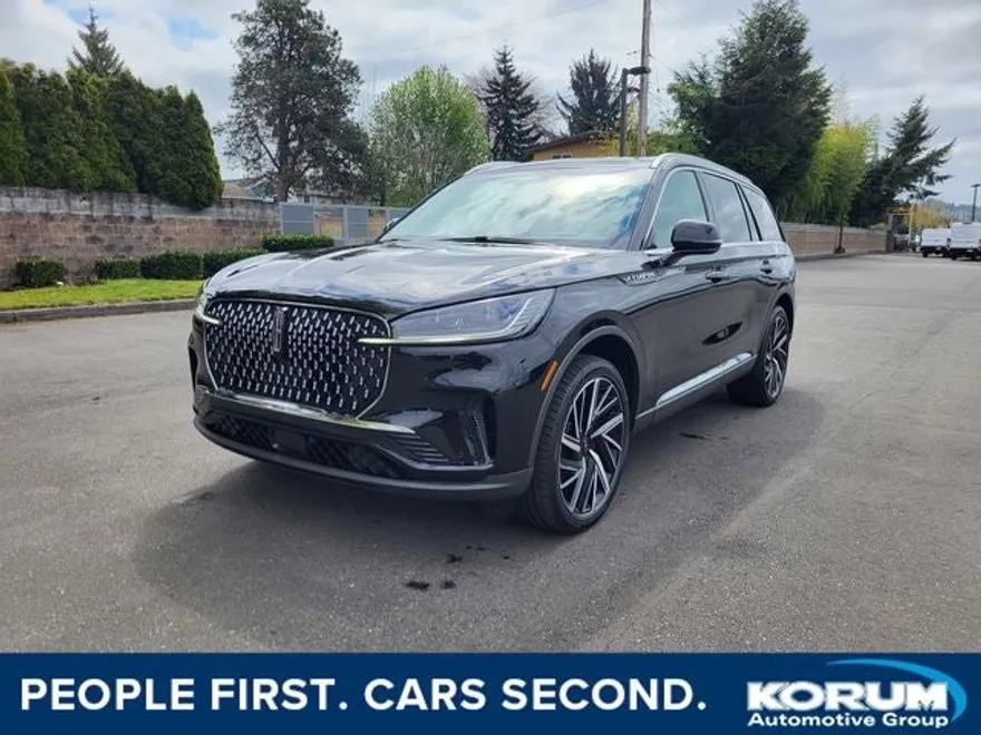 2025 Lincoln Aviator Reserve photo 1