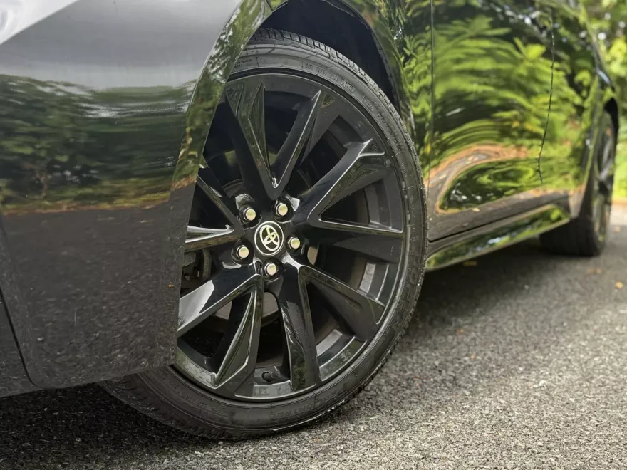 2022 Toyota Corolla SE photo 1
