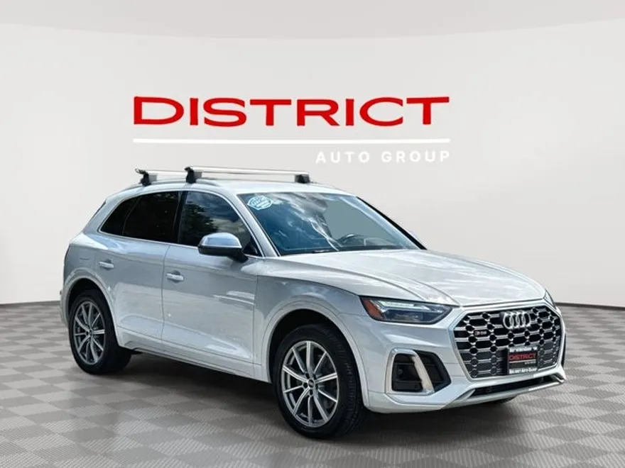 2022 Audi SQ5 Premium photo 1