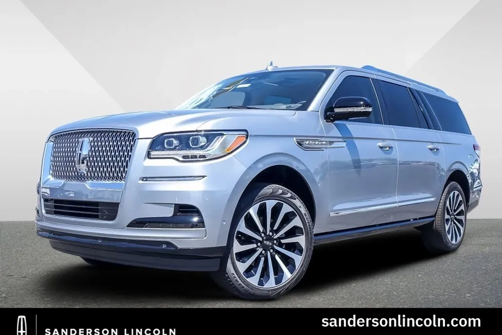 2024 Lincoln Navigator Reserve L photo 1