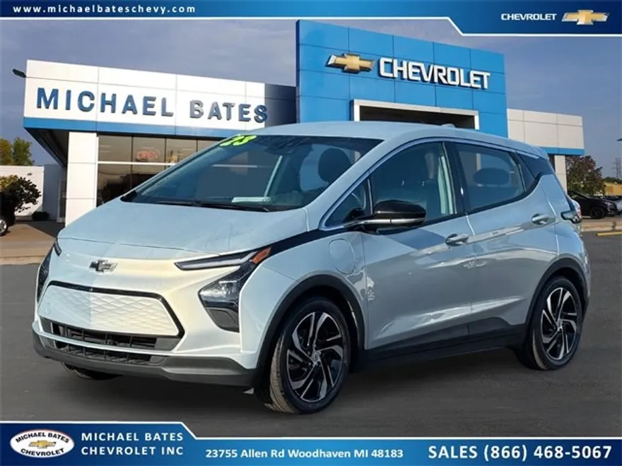 2023 Chevrolet Bolt EV 2LT photo 1