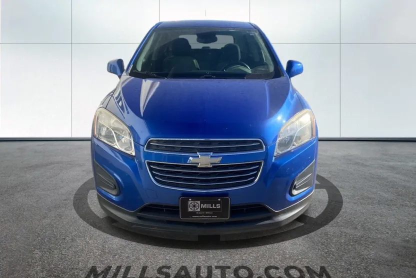 2016 Chevrolet Trax LS photo 1
