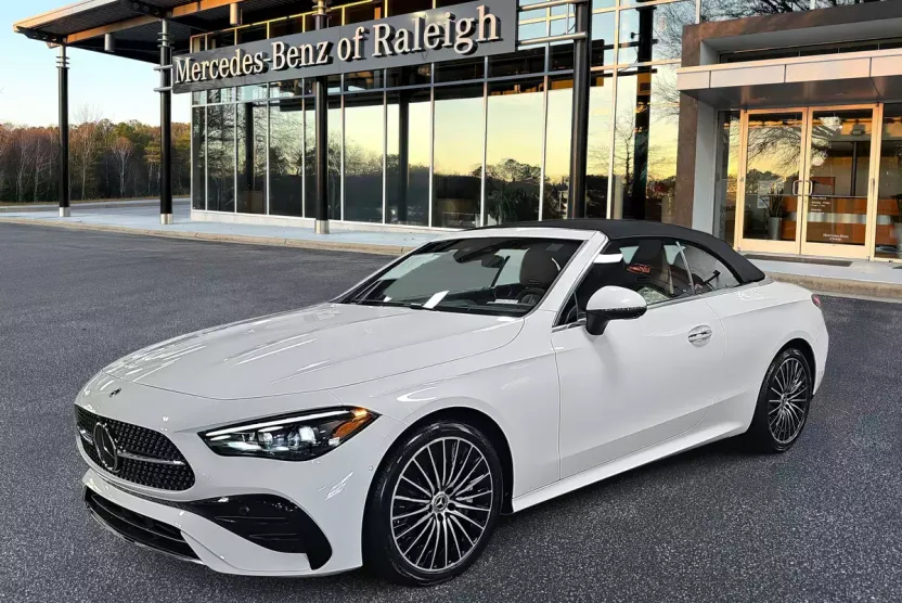 2026 Mercedes Benz CLE 450 Cabriolet photo 1