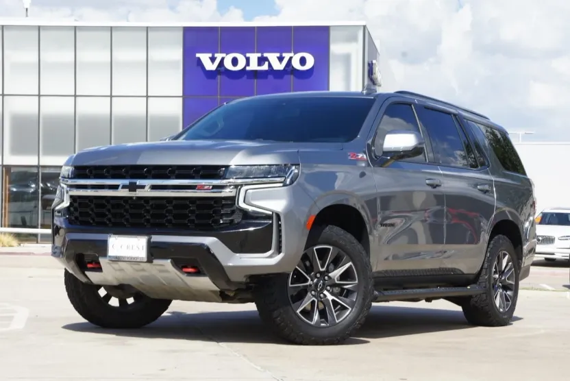 2021 Chevrolet Tahoe Z71 photo 1