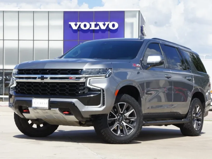 2021 Chevrolet Tahoe Z71 photo 1