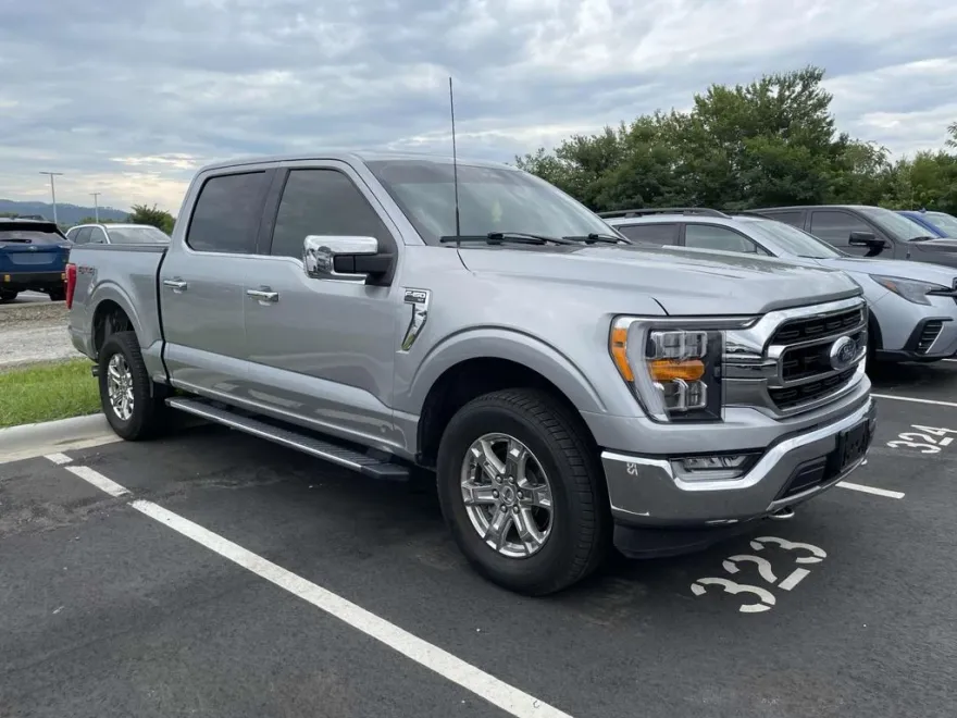 2021 Ford F-150 XLT photo 1