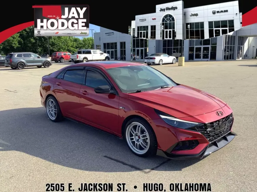 2022 Hyundai Elantra N Line photo 1