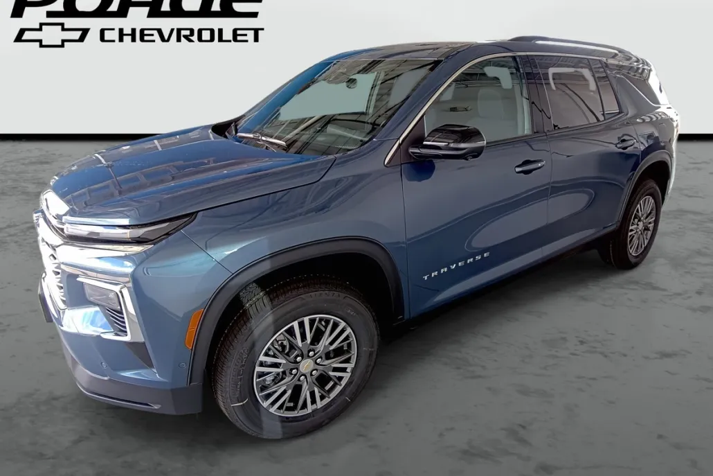 2025 Chevrolet Traverse photo 1