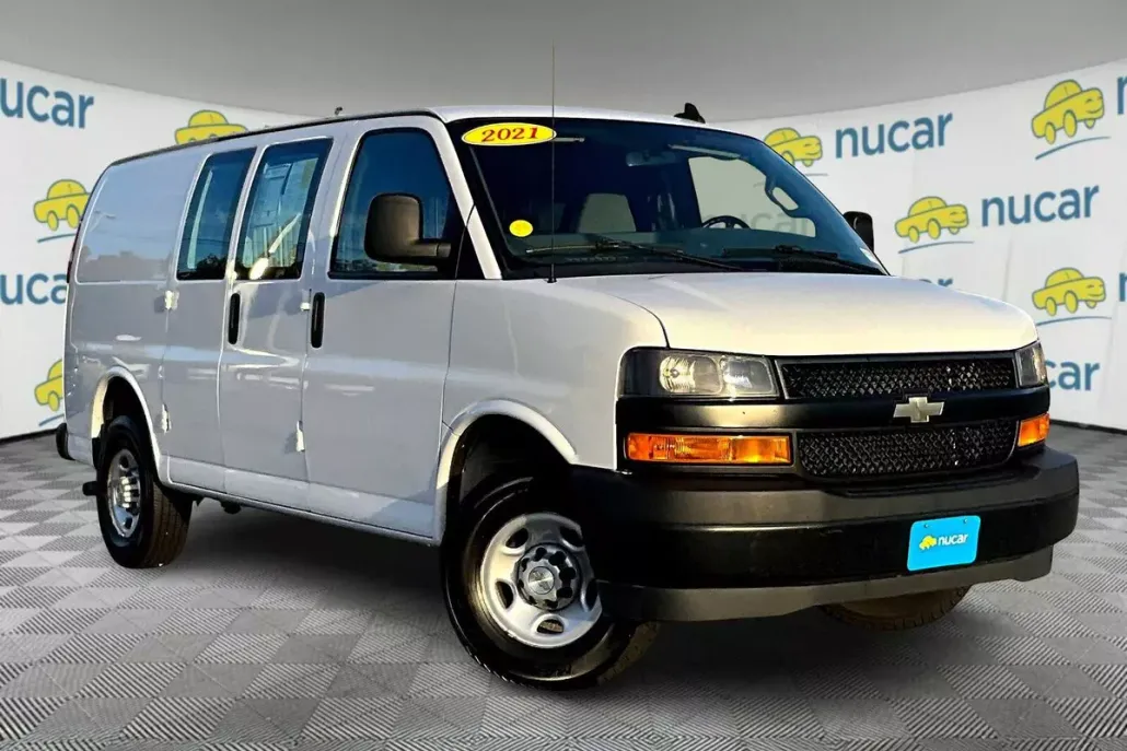 2021 Chevrolet Express 2500 Cargo photo 1