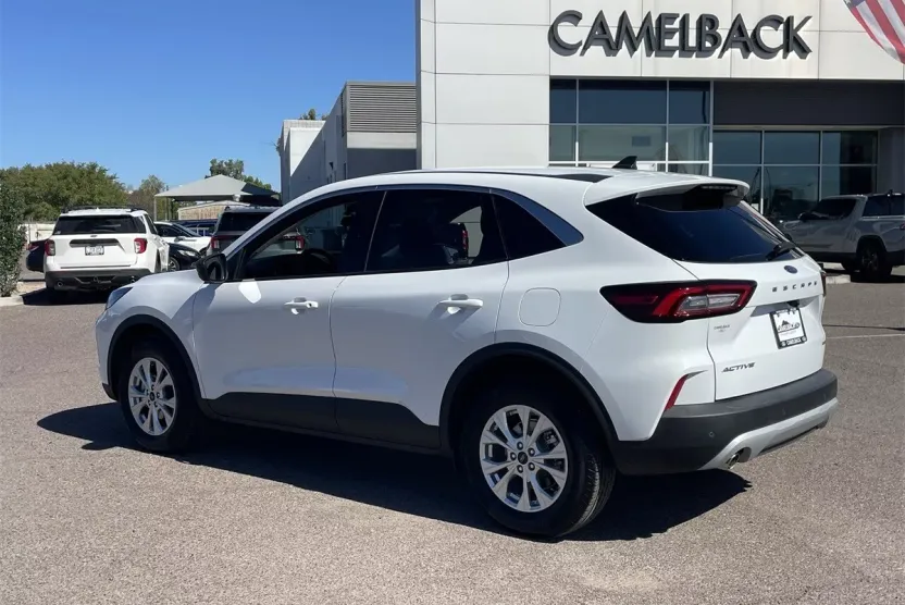 2024 Ford Escape Active photo 1