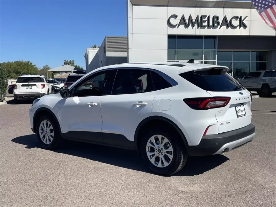 2024 Ford Escape Active photo 1