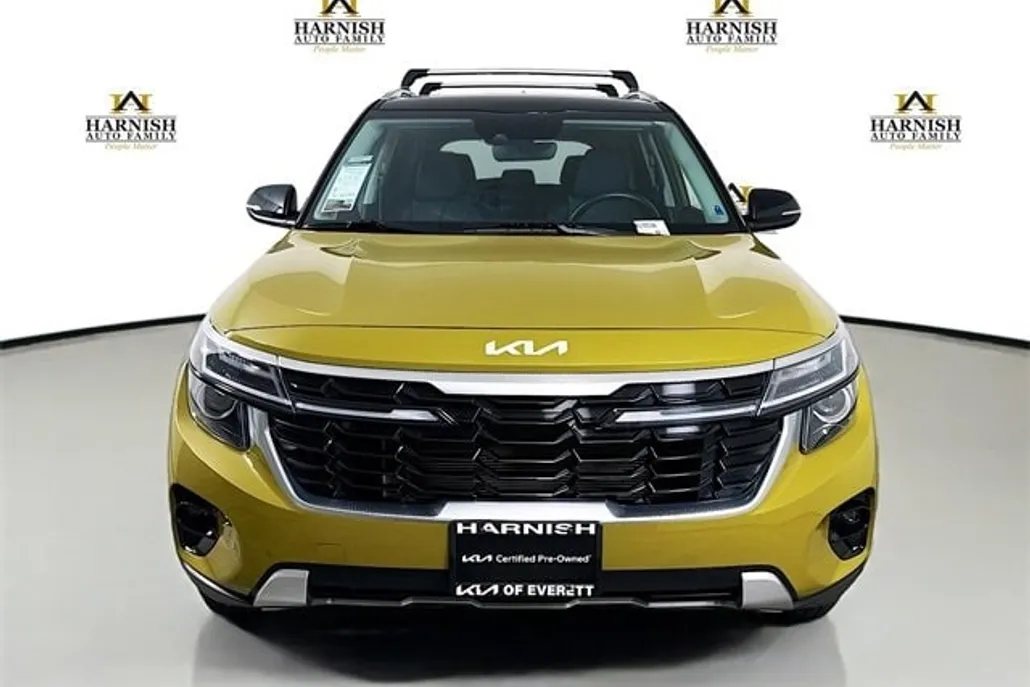 2024 Kia Seltos S photo 1