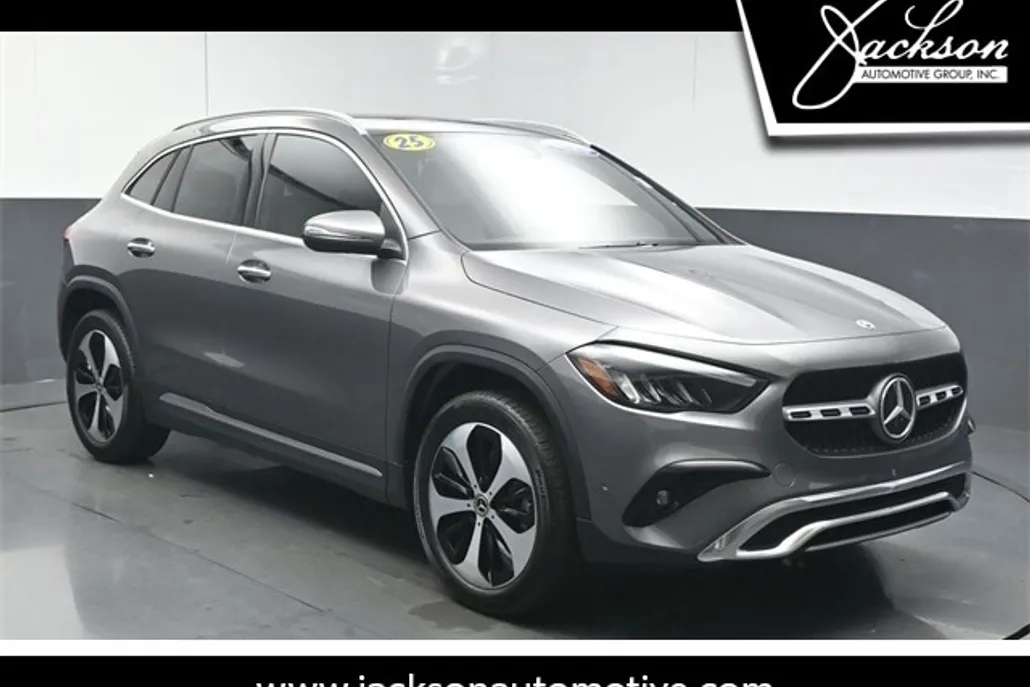 2025 Mercedes Benz GLA 250 photo 1
