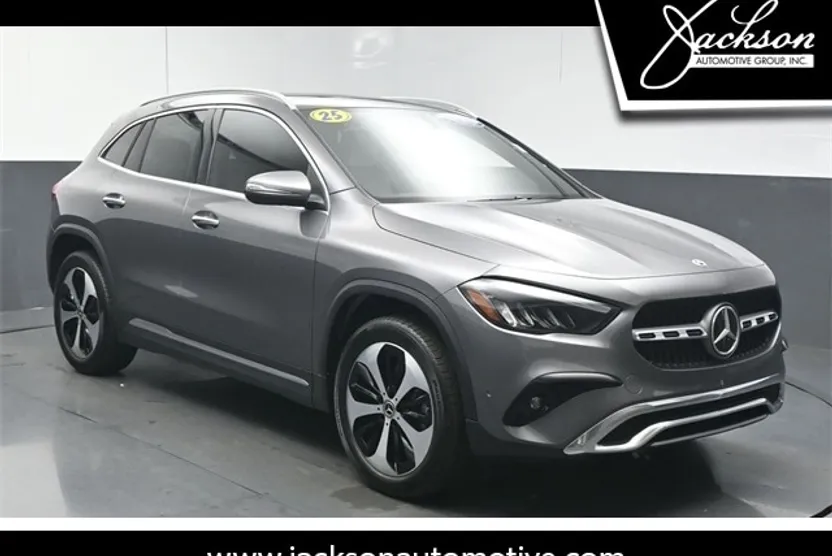 2025 Mercedes Benz GLA 250 photo 1