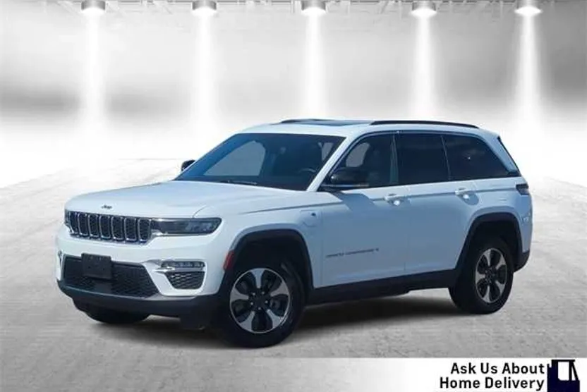 2024 Jeep Cherokee Limited 4xe photo 1