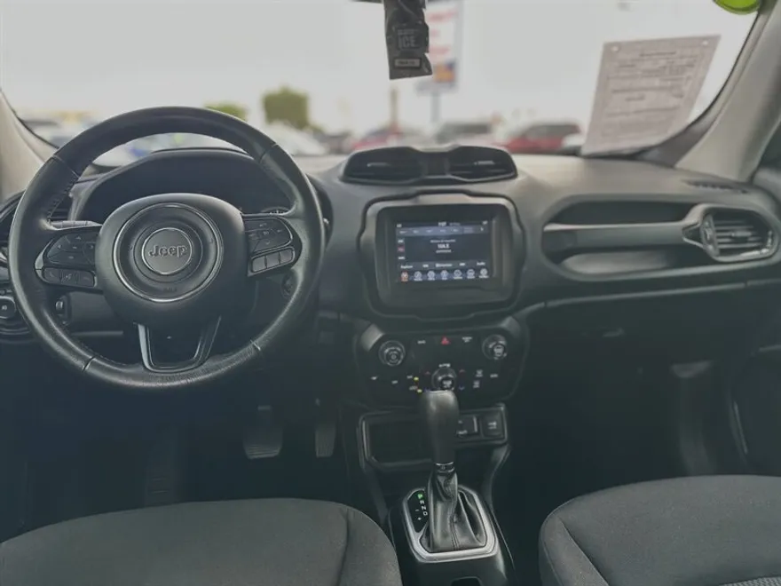 2020 Jeep Renegade Altitude photo 1