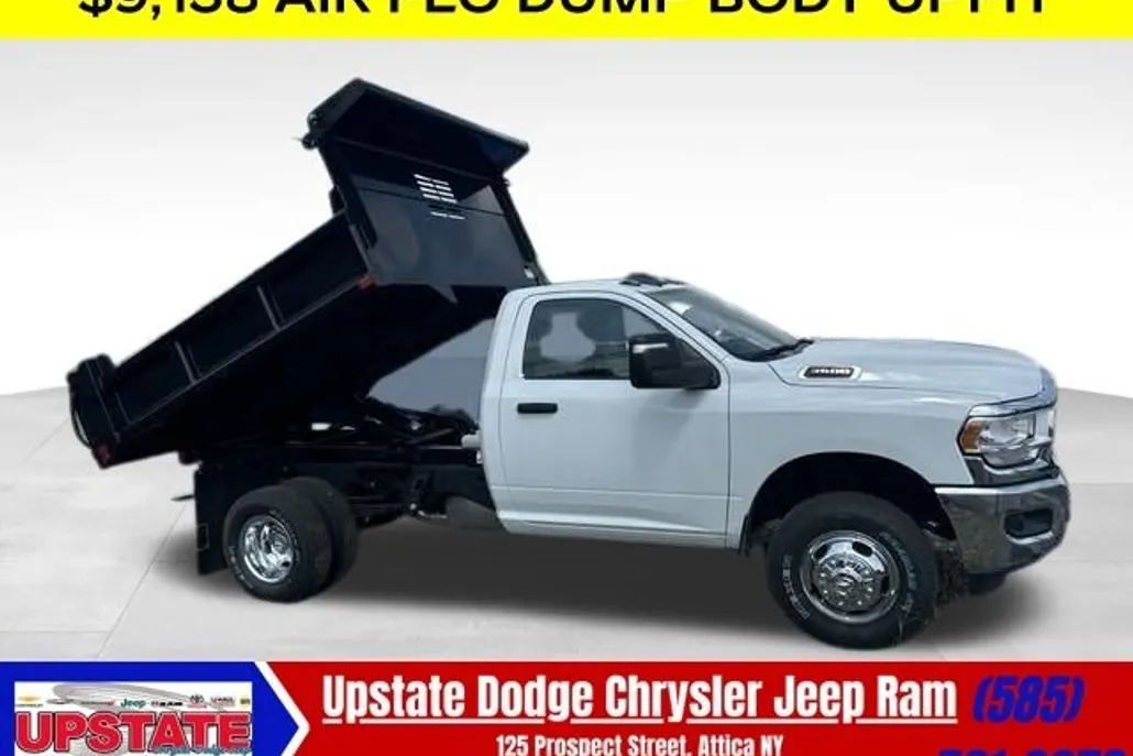 2024 Ram 3500 Tradesman photo 1
