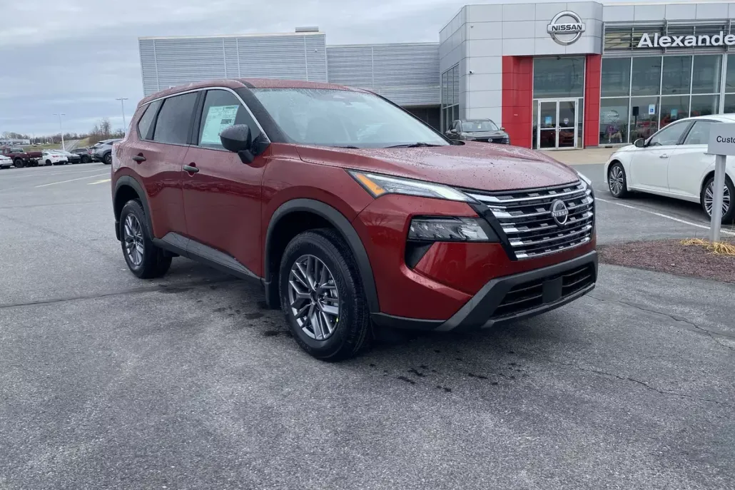 2025 Nissan Rogue S photo 1