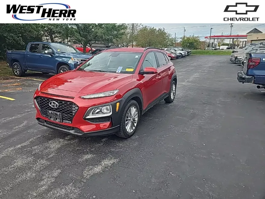 2021 Hyundai Kona SEL photo 1