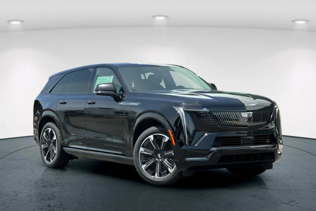 2025 Cadillac Escalade IQ Sport photo 1