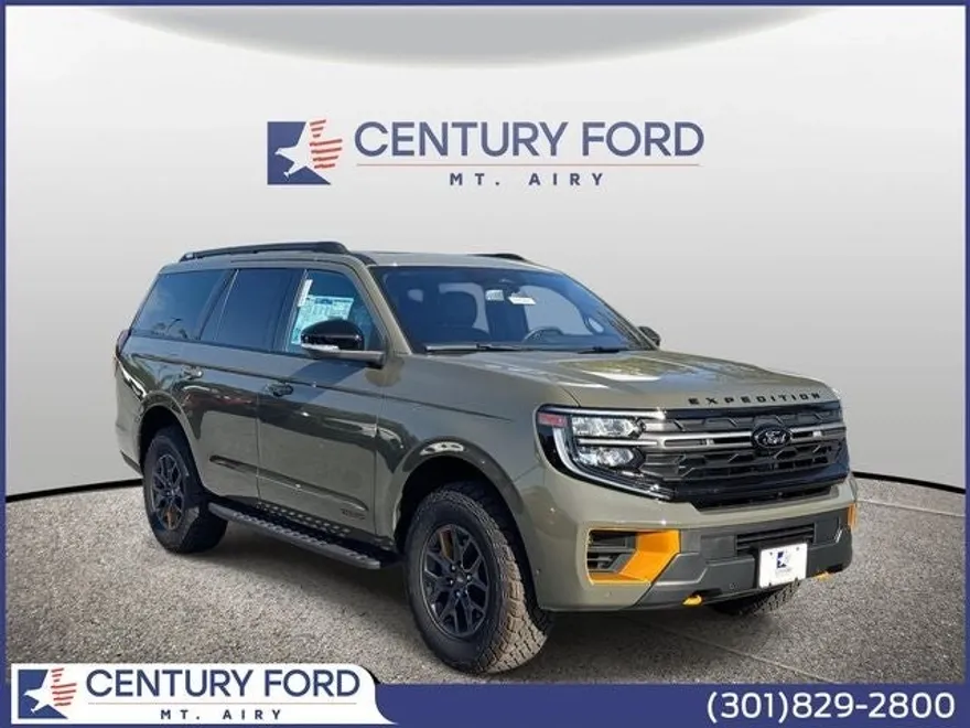 2025 Ford Expedition photo 1