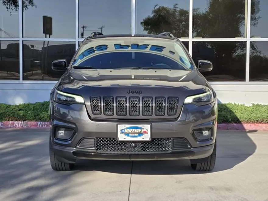2023 Jeep Cherokee Altitude photo 1