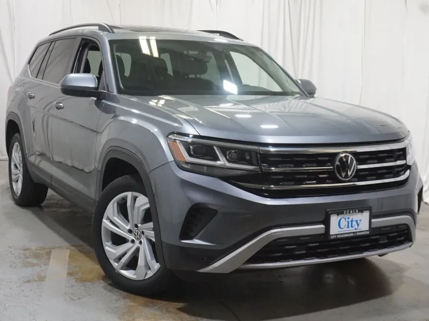 2021 Volkswagen Atlas SE Technology photo 1