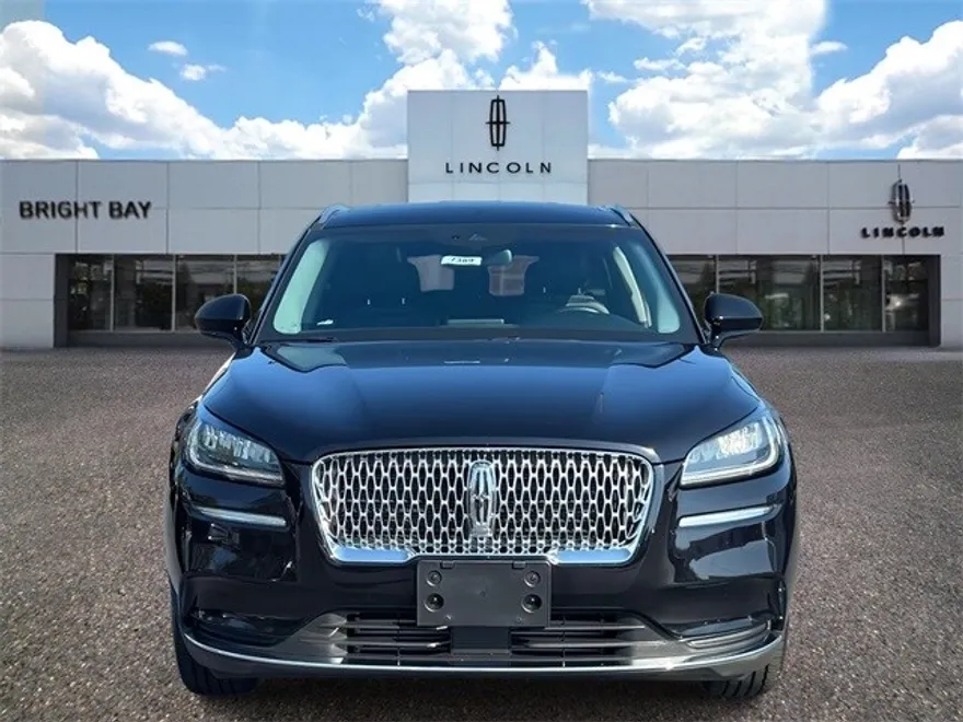 2021 Lincoln Corsair Standard photo 1