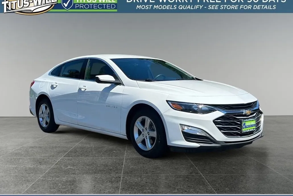 2020 Chevrolet Malibu LS photo 1
