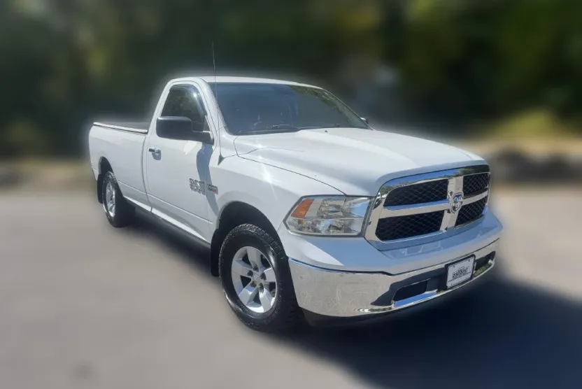 2014 Ram 1500 SLT photo 1