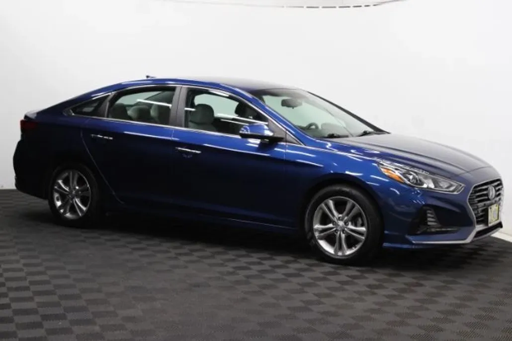 2018 Hyundai Sonata SEL photo 1