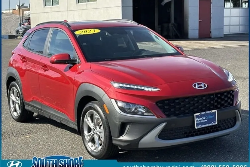 2023 Hyundai Kona SEL photo 1