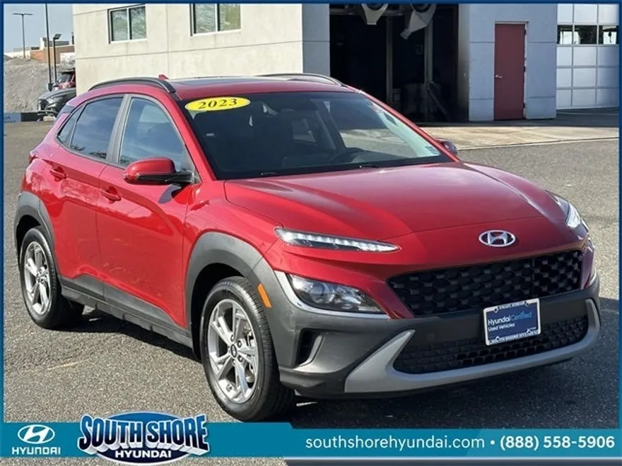 2023 Hyundai Kona SEL photo 1