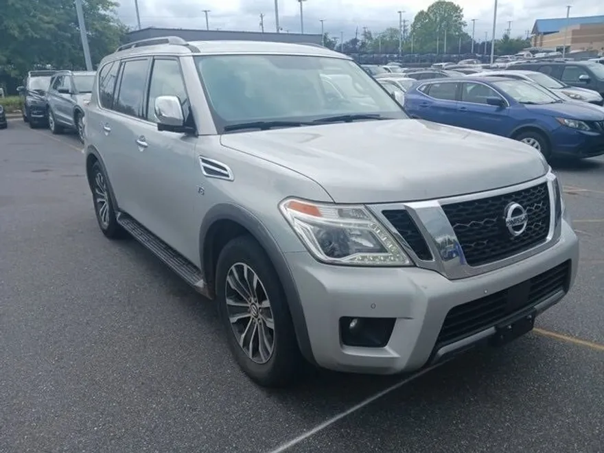 2020 Nissan Armada SL photo 1