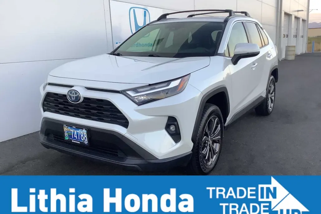 2023 Toyota RAV4 Hybrid XLE Premium photo 1