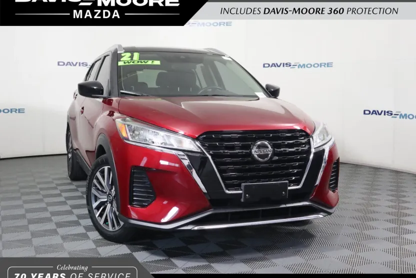2021 Nissan Kicks SV photo 1